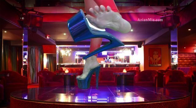Small Asian Feet/Walking Stripper Heels