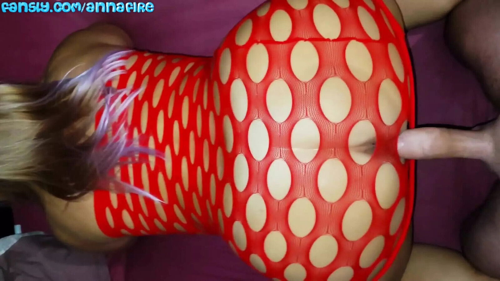 Worm Found Passage Pussy Through Hole, Foot Fetish