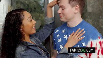 Patriotic stepsisters Sarah Lace Amber Summer threesome with their stepbrother July