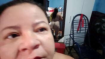 Atrav&eacute_s porta