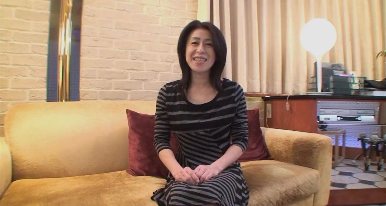 Nobuko Tachikawa enjoys while being nicely fingered lover