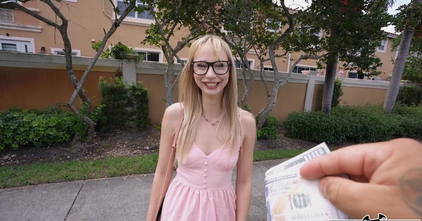 Small boobs amateur Stella Chiyoki moans while getting fucked