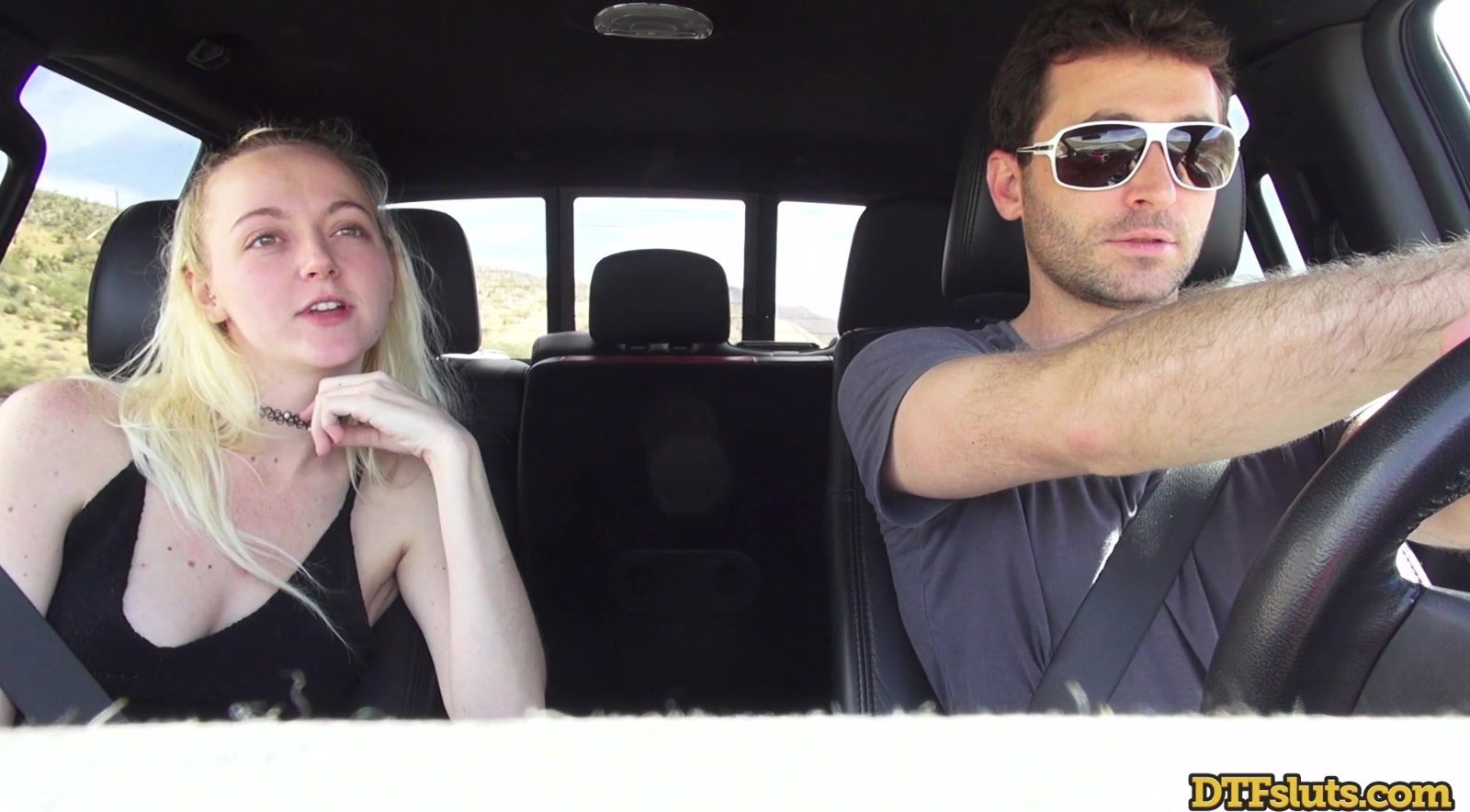 Small boobs amateur Rose gives blowjob before getting fucked