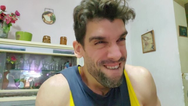 makes crazy faces when masturbating