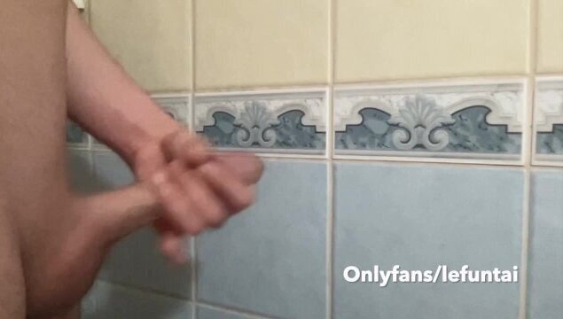 Shave masturbate vid!!!