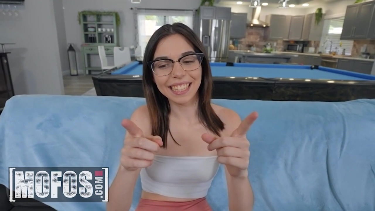 Free Premium Video Reid Gives Jmacs Huge Dick Deepthroat Before Deep Inside Pussy