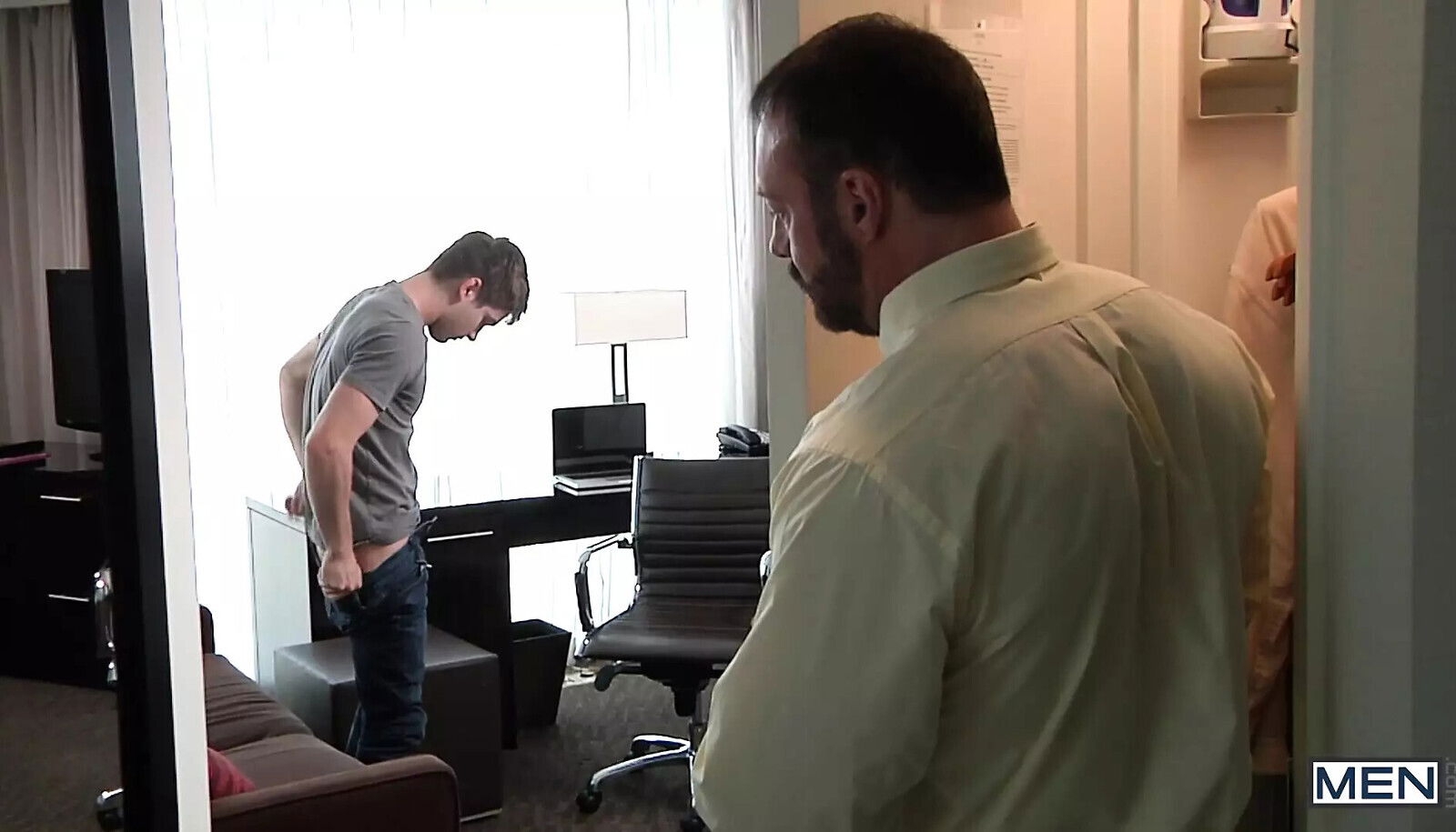 TWINKPOP Johnny Rapid Sucks Brad Kalvo's Dick Ensure He'll Make Fraternity