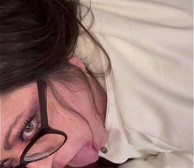 Sexy Minxycme Sucking Dildo