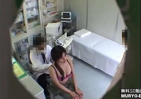 レディースクリニック検診隠し撮り No.1 20歳巨乳女子大生サヤカ　問診編