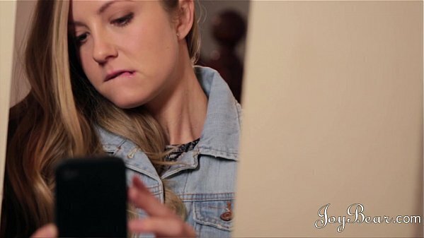 Three company, Four crowd