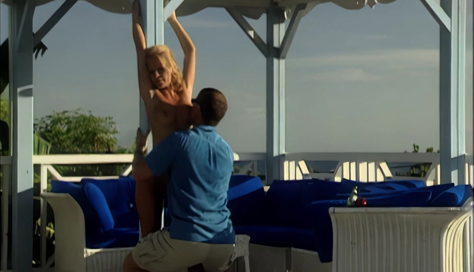 Gets Fucked Outdoors Shelly Elson