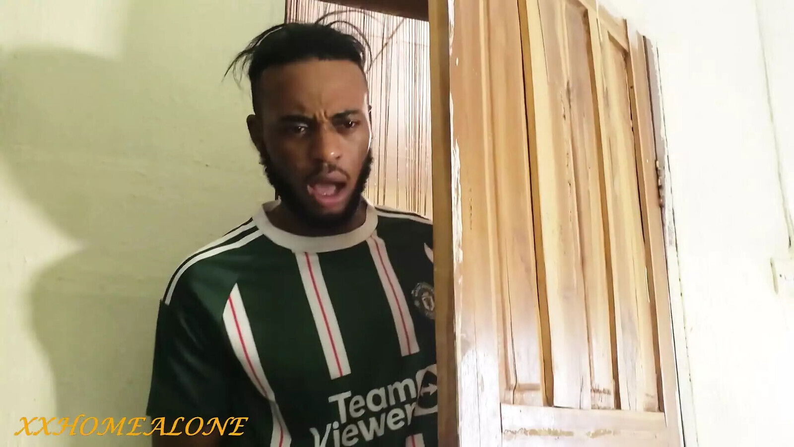 Lesbian Teenagers Caught Having Fuck Hard Dick