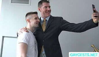 Rich DILF barebacks Sergs tight ass after date