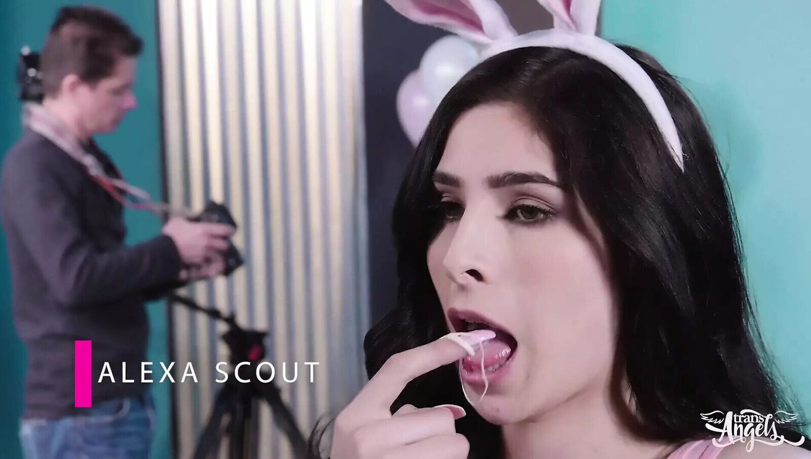 TRANS ANGELS Roman's Photoshooting Turns Wild Fuck Session With Assistant Alexa Scout