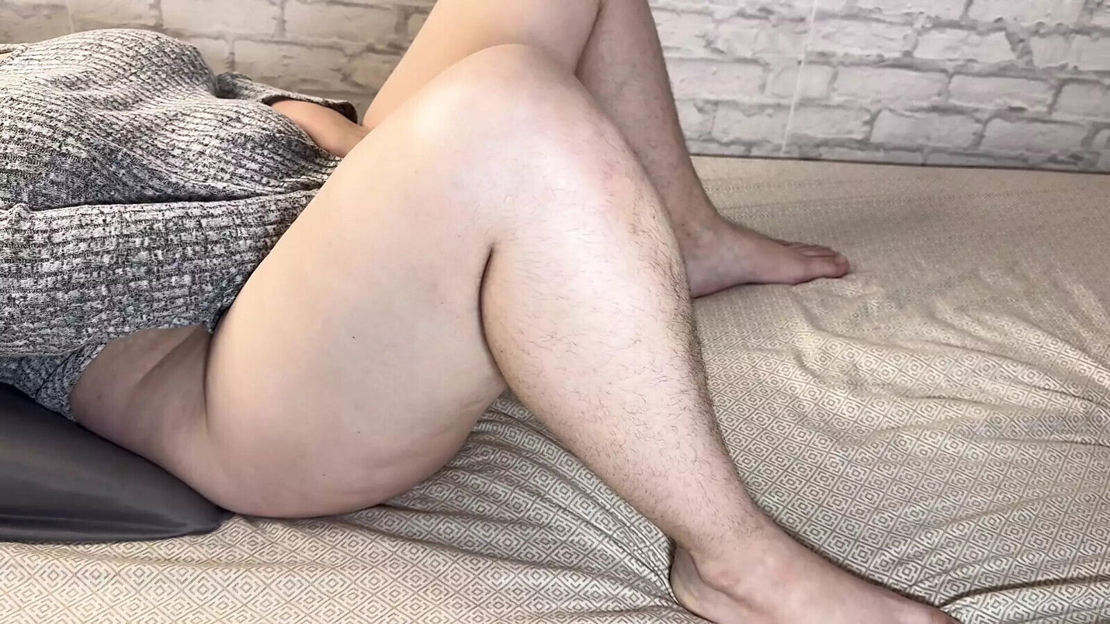 Trying impregnate cheating wife cumming inside fertile pussy Milky Mari