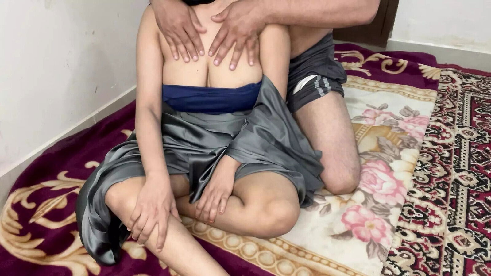 Teacher teaching without blouse, seeing student fucked hard