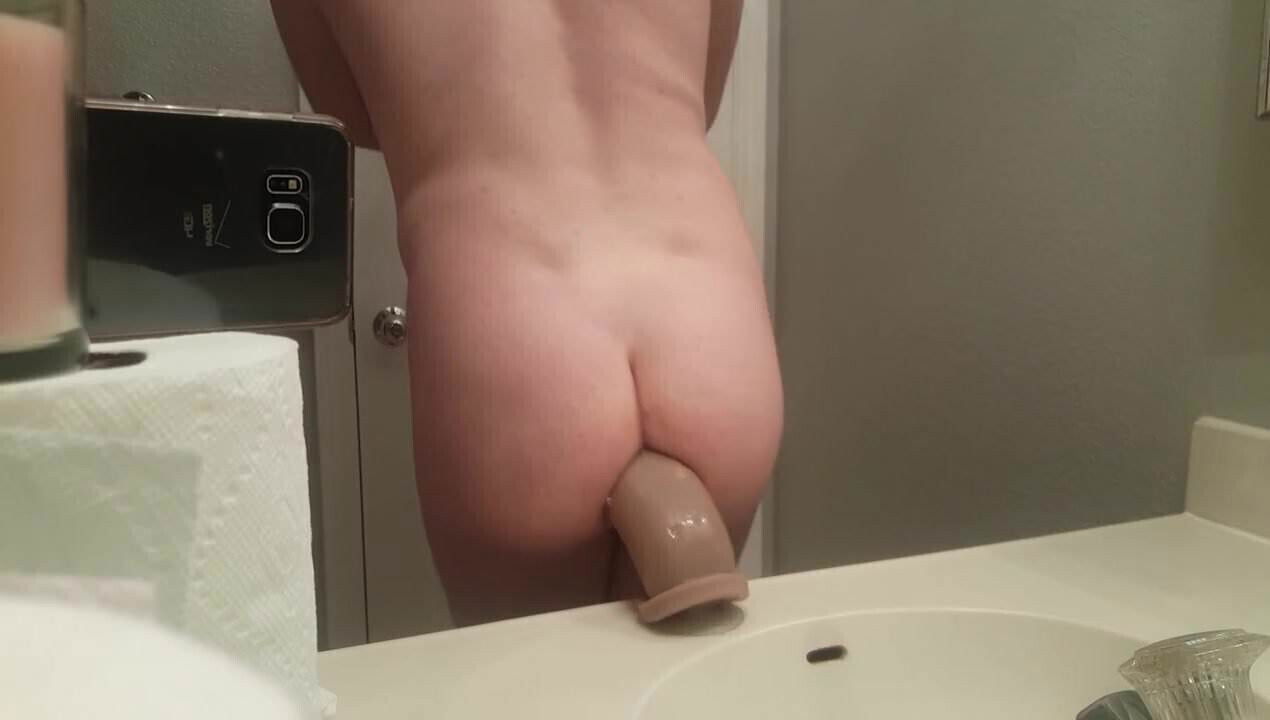 Bubble butt bounces Hankey's Toys Boss Hogg