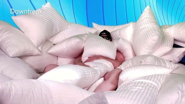 Pillow Humping Pillows Inflatable Pool