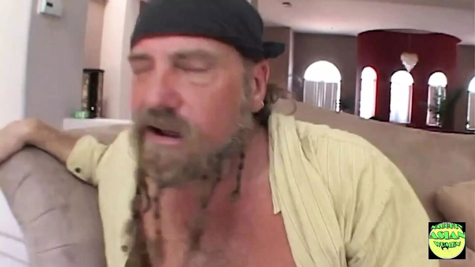 Tanaka Goes Model Ends Getting Spanked Pummeled Guys