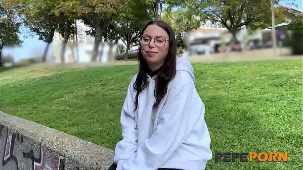 About time DEEP FUCK! Claire wants broken right