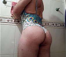 Uiii que tes&atilde_o que eu t&ocirc_ pra dar aquela gozada.vc quer tbm?