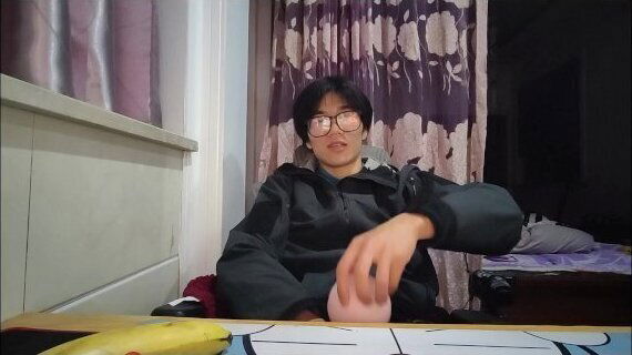 高刺激龟头锻炼慢玩飞机杯神器——蜜桃抚子