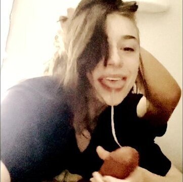 love feeling boyfriend's mouth while stares