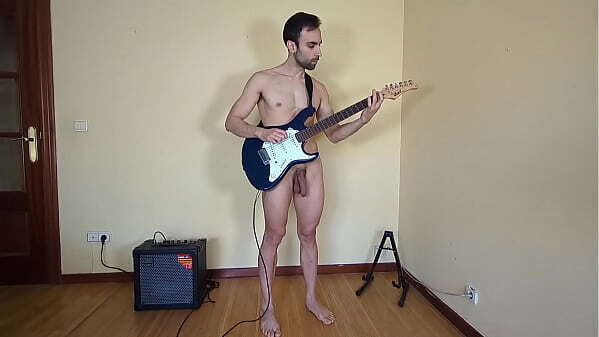 Toco GUITARRA completamente DESNUDO