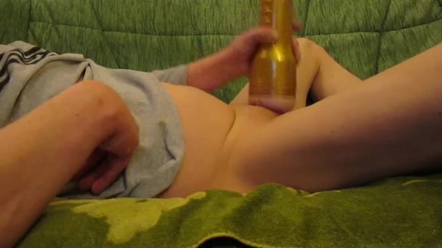 Masturbe (261) with testicle