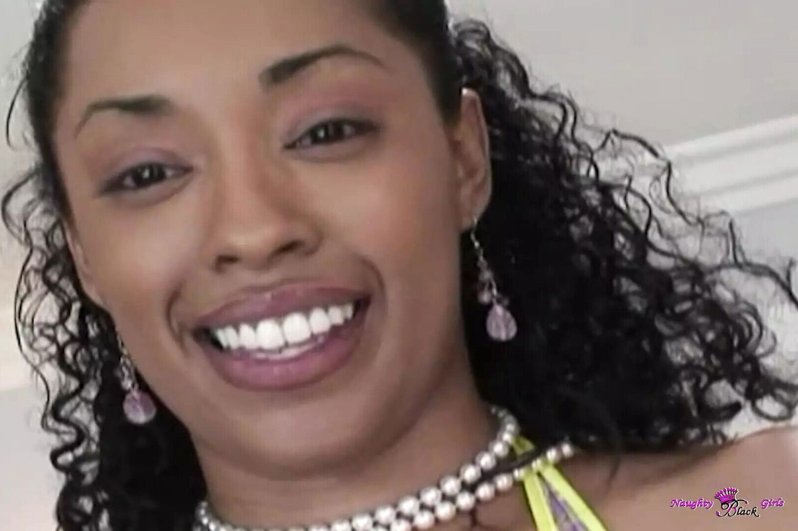 Insatiable Black Slut Wants Smash Tight Pussy Positions