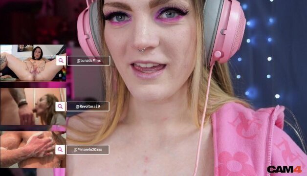 Carly Cam4 Shop Video Contest'