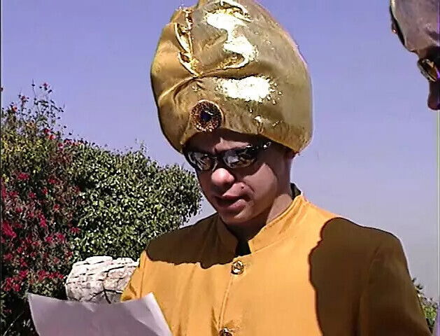 Curvy blonde glasses fills both holes with dicks